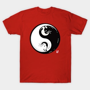 Yin Yang Couple Love Cats: Valentine T-Shirt